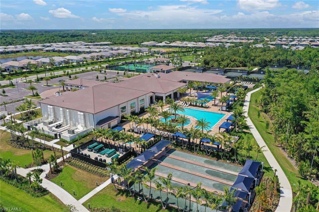 12255 Bonnet Dr, Naples, photo 47