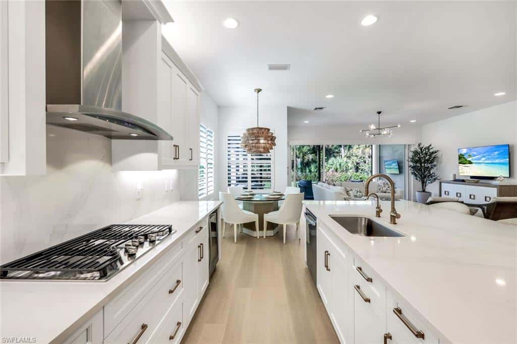12255 Bonnet Dr, Naples, photo 9