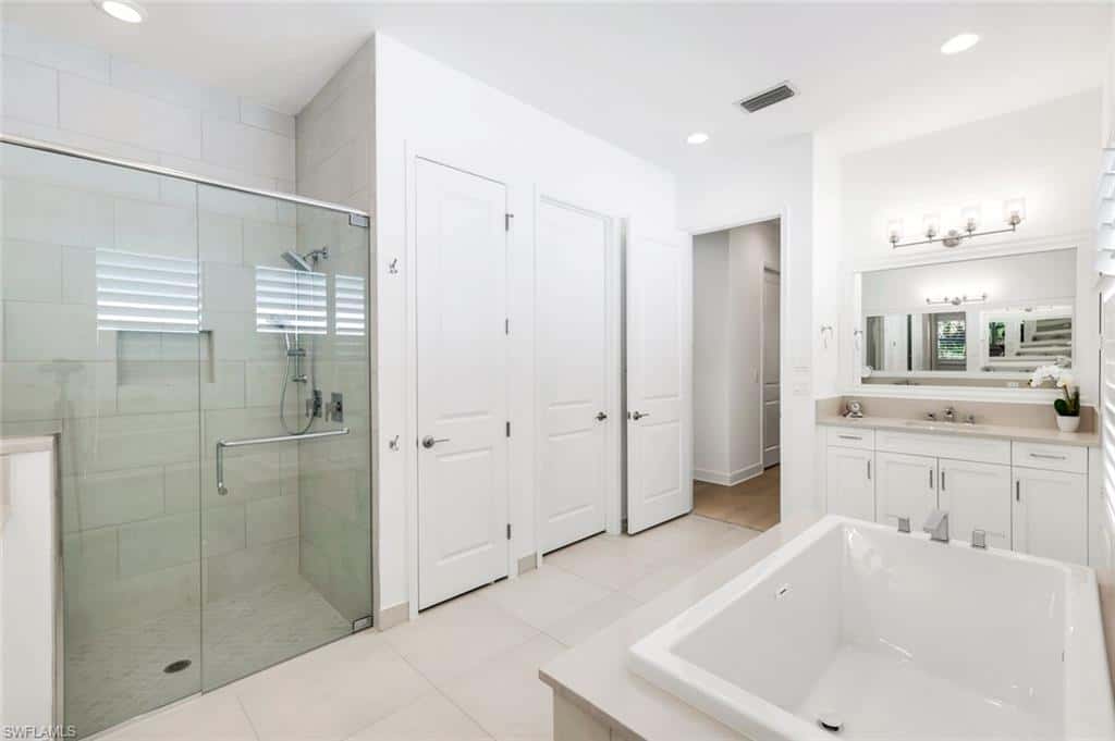 12255 Bonnet Dr, Naples, photo 19