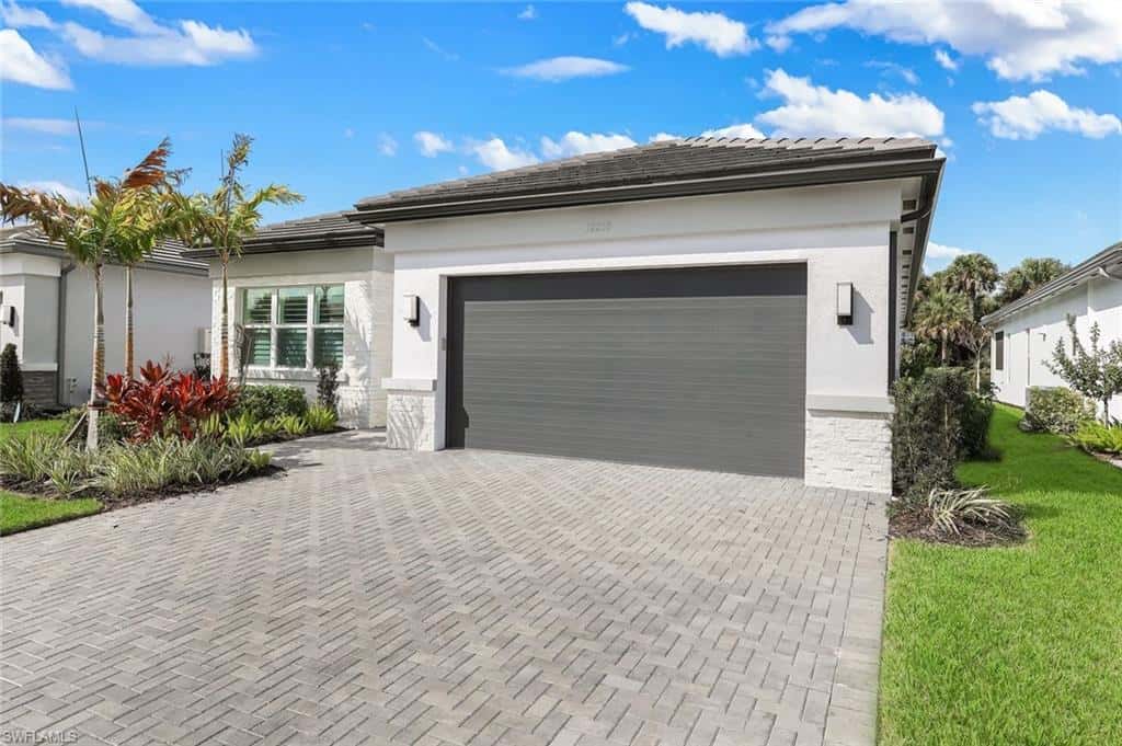 12255 Bonnet Dr, Naples, photo 35