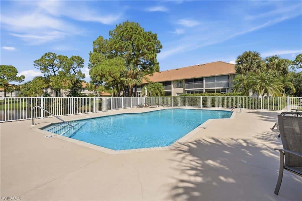 1112 Manor Lake Dr #202, Naples, photo 34