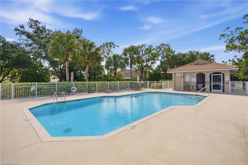 1112 Manor Lake Dr #202, Naples, photo 33