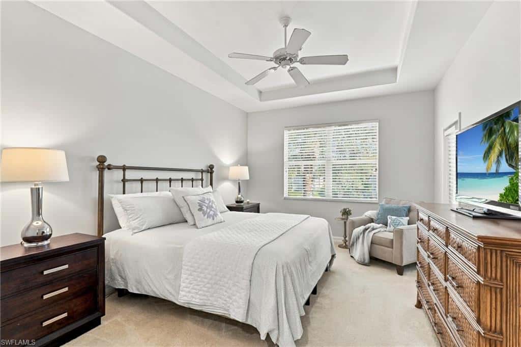 1112 Manor Lake Dr #202, Naples, photo 15