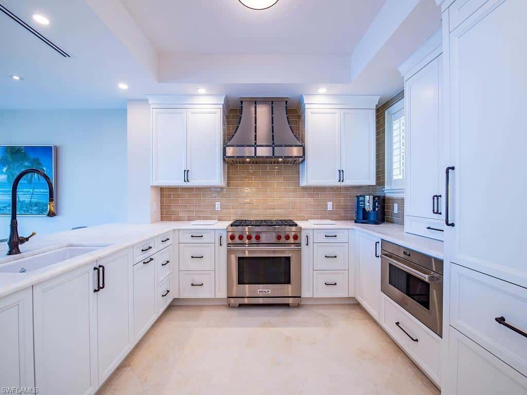 221 Harbour Dr #6, Naples, photo 9