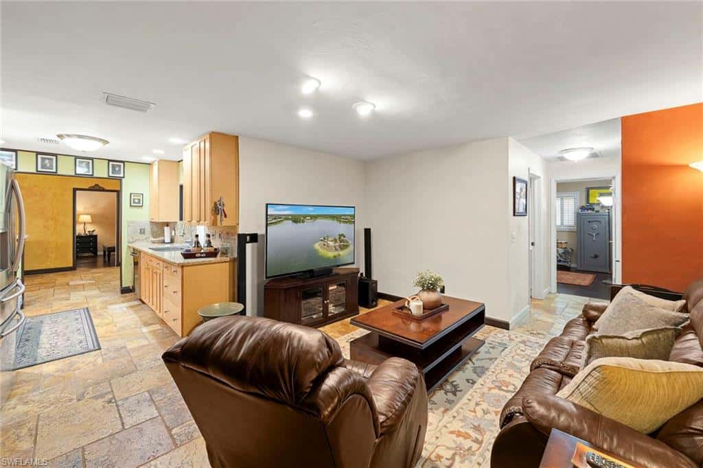 511 Eastwood Dr, Naples, photo 21