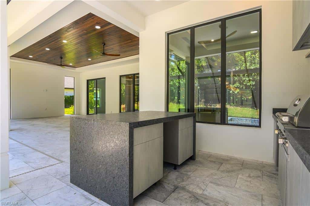 14318 Charthouse Cir, Naples, photo 45