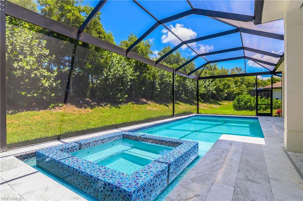 14318 Charthouse Cir, Naples, photo 48