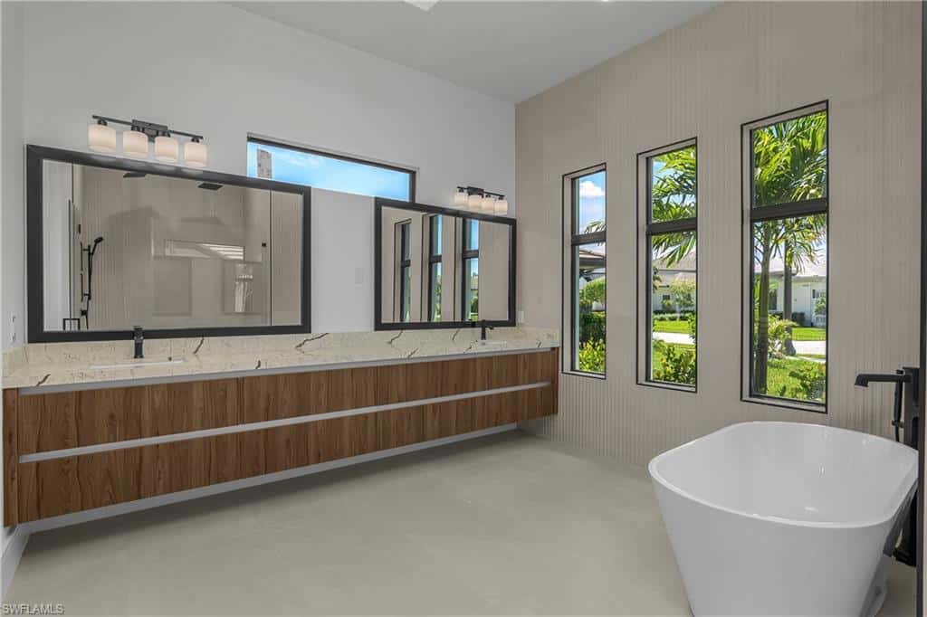 14318 Charthouse Cir, Naples, photo 29