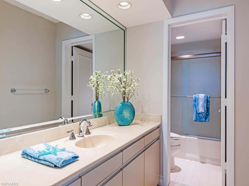 4401 Gulf Shore Blvd #604, Naples, photo 17