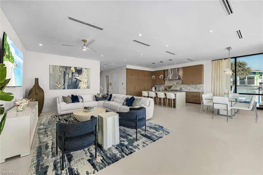 455 Palermo Cir, Fort Myers Beach, photo 9