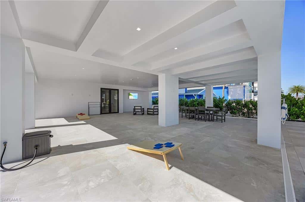 455 Palermo Cir, Fort Myers Beach, photo 40