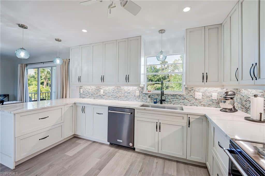 2471 Avocado St, St. James City, photo 12