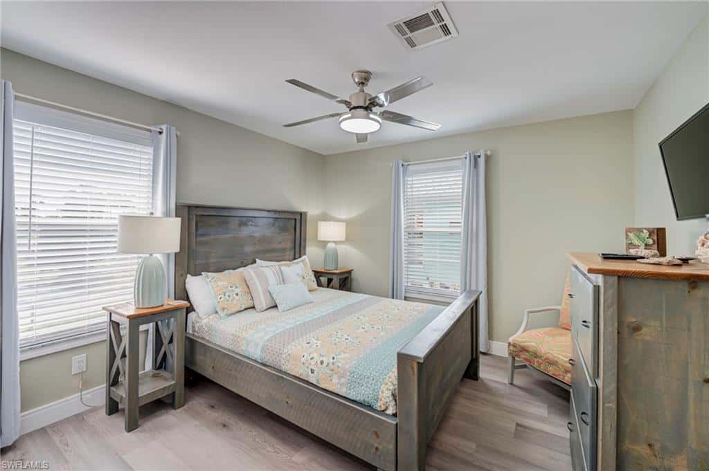 2471 Avocado St, St. James City, photo 18