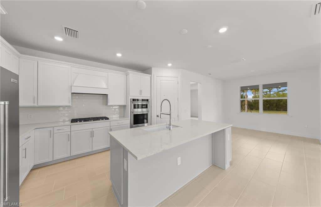 15832 Blue Ridge Way, Punta Gorda, photo 11