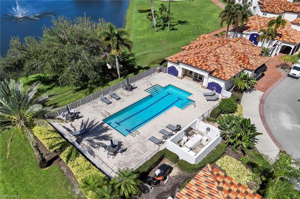 3826 Huelva Ct, Naples, photo 37