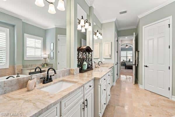 9939 Corso Bello Dr, Naples, photo 22