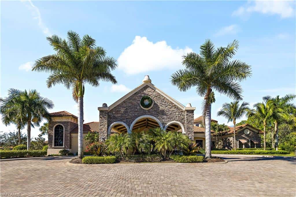 9939 Corso Bello Dr, Naples, photo 45