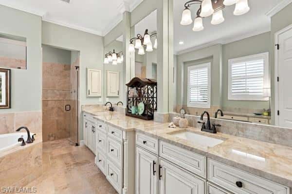 9939 Corso Bello Dr, Naples, photo 21