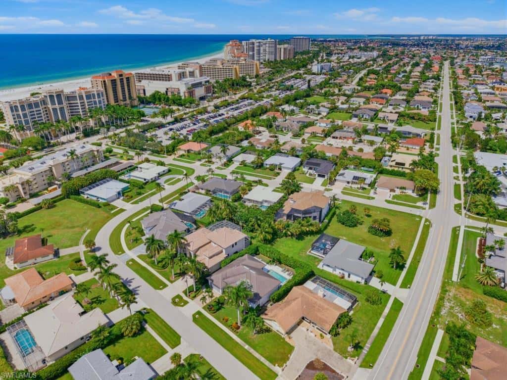 980 Fieldstone Dr, Marco Island, photo 30