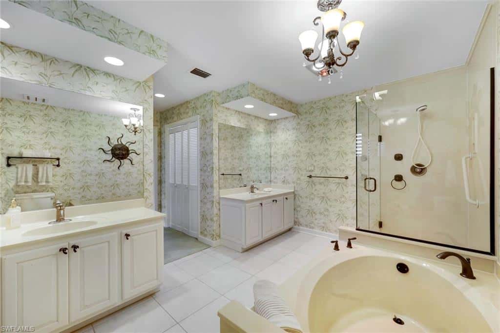 2264 Imperial Golf Co Blvd, Naples, photo 12