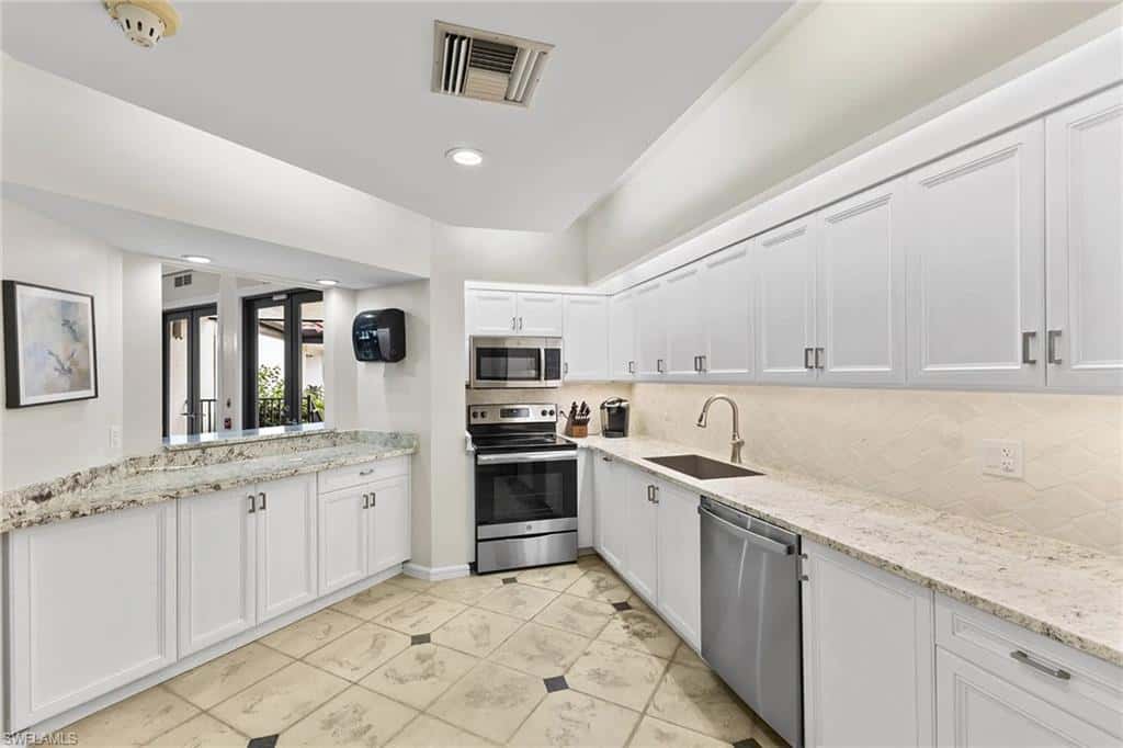 632 La Peninsula Blvd #632, Naples, photo 32