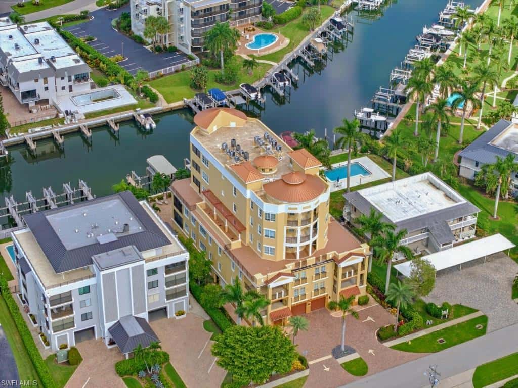 908 Panama Ct #405, Marco Island, photo 43