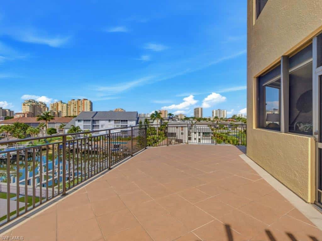 908 Panama Ct #405, Marco Island, photo 36