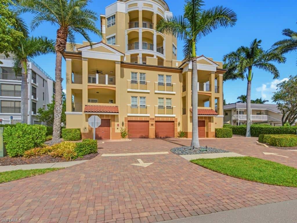 908 Panama Ct #405, Marco Island, photo 50