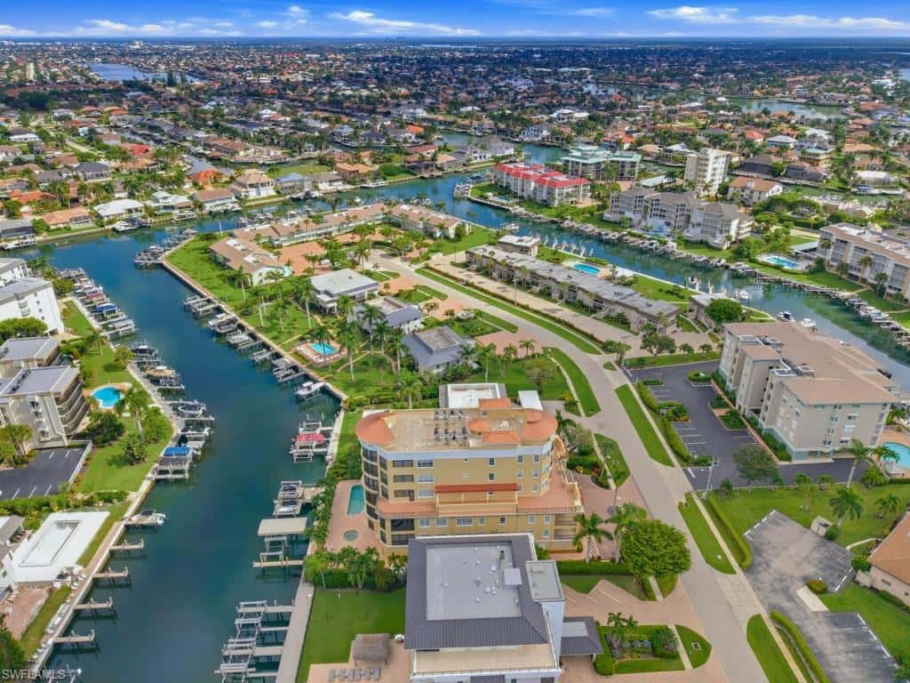 908 Panama Ct #405, Marco Island, photo 48