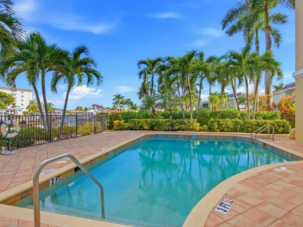 908 Panama Ct #405, Marco Island, photo 39