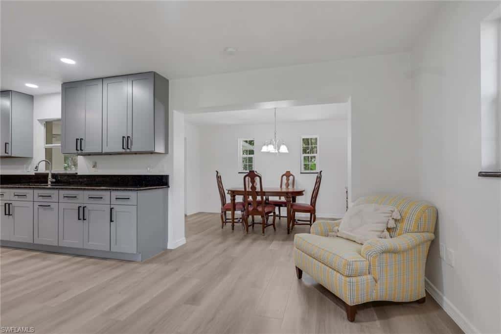 241 20th St, Naples, photo 9