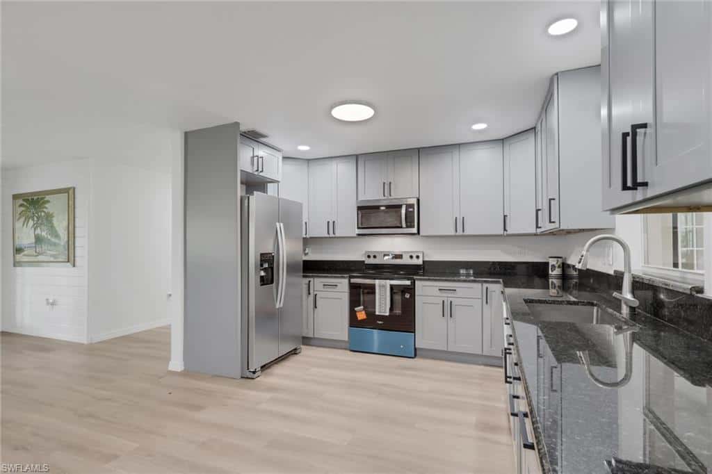 241 20th St, Naples, photo 11