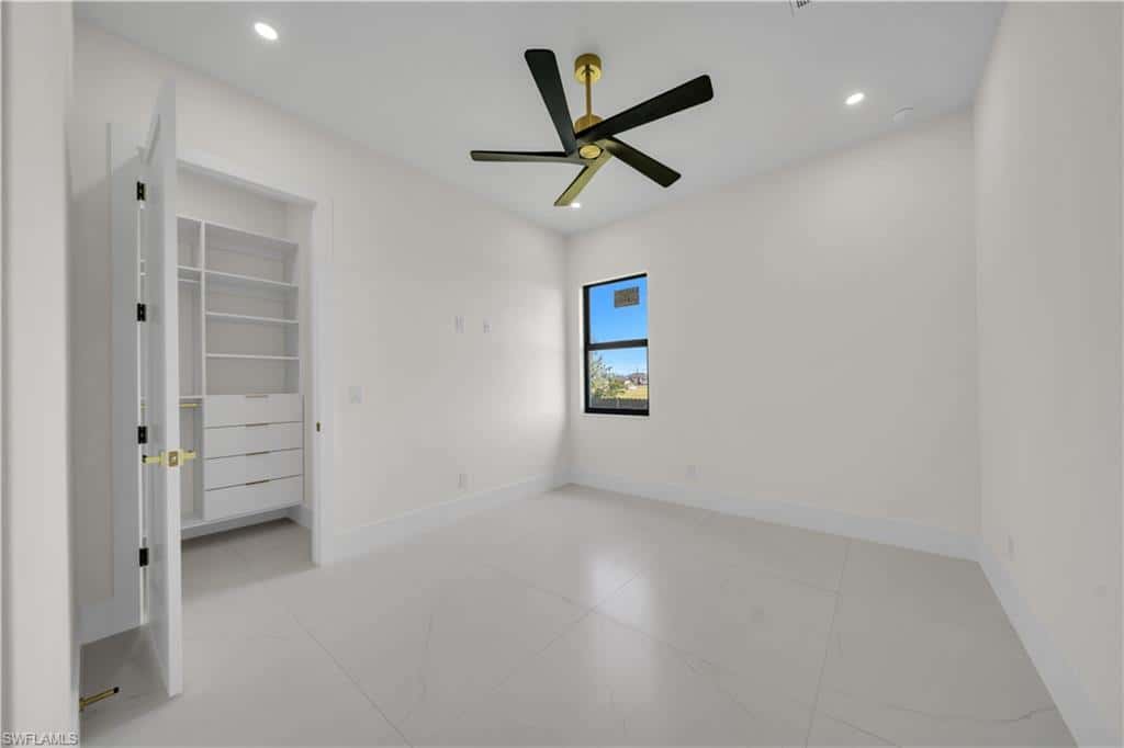 2421 Santa Barbara Blvd, Cape Coral, photo 27