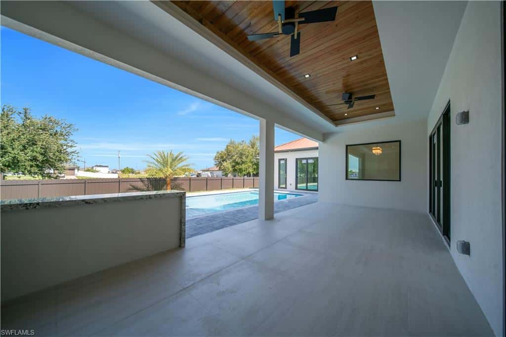 2421 Santa Barbara Blvd, Cape Coral, photo 37