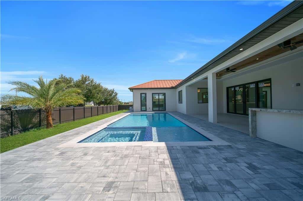 2421 Santa Barbara Blvd, Cape Coral, photo 39