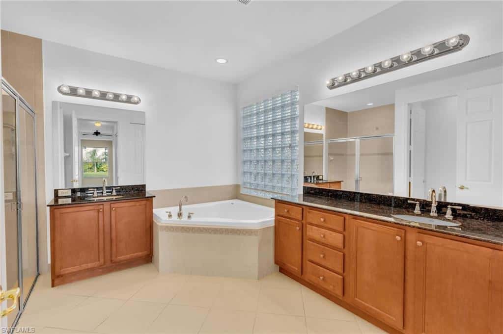 11354 Pond Cypress St, Fort Myers, photo 17