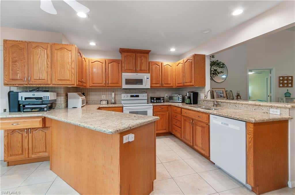 6041 Westbourgh Dr, Naples, photo 6