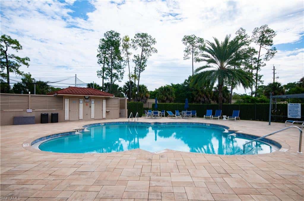 6041 Westbourgh Dr, Naples, photo 39