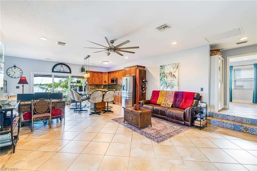 1520 15th Pl, Cape Coral, photo 6