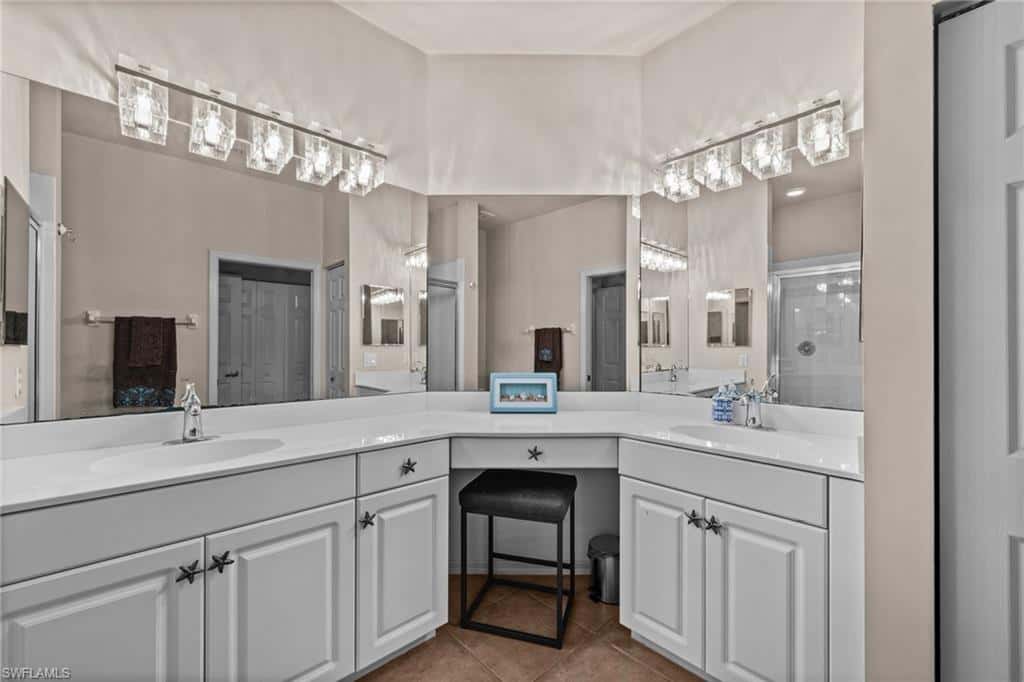 6295 Wilshire Pines Cir #607, Naples, photo 9