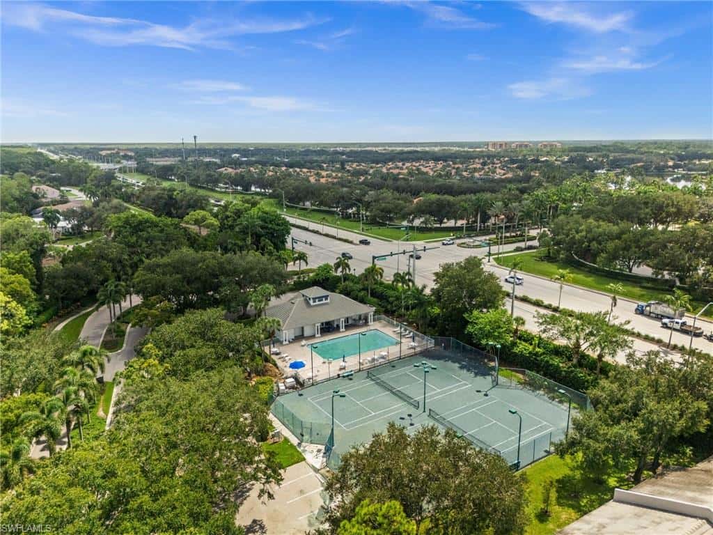 6295 Wilshire Pines Cir #607, Naples, photo 34