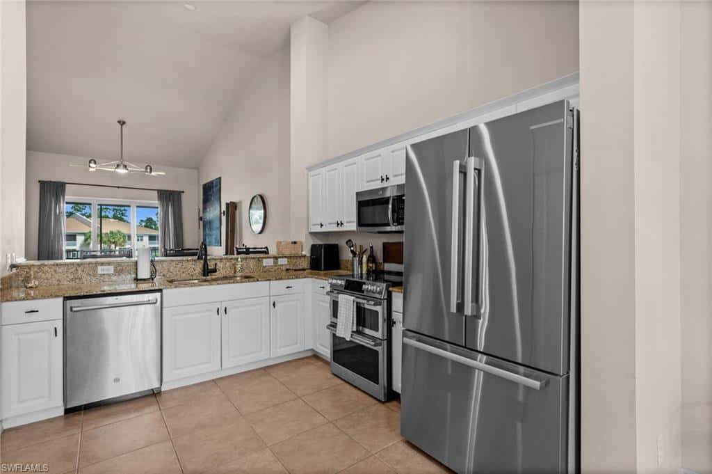 6295 Wilshire Pines Cir #607, Naples, photo 4