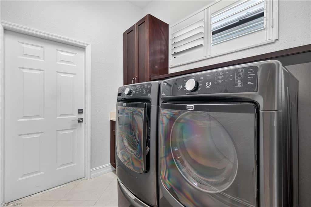 28502 Highgate Dr, Bonita Springs, photo 27