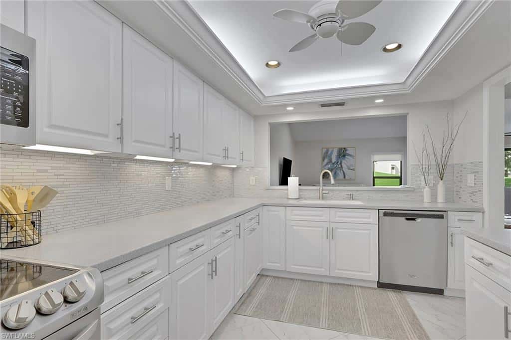 4611 Landings Dr, Fort Myers, photo 10