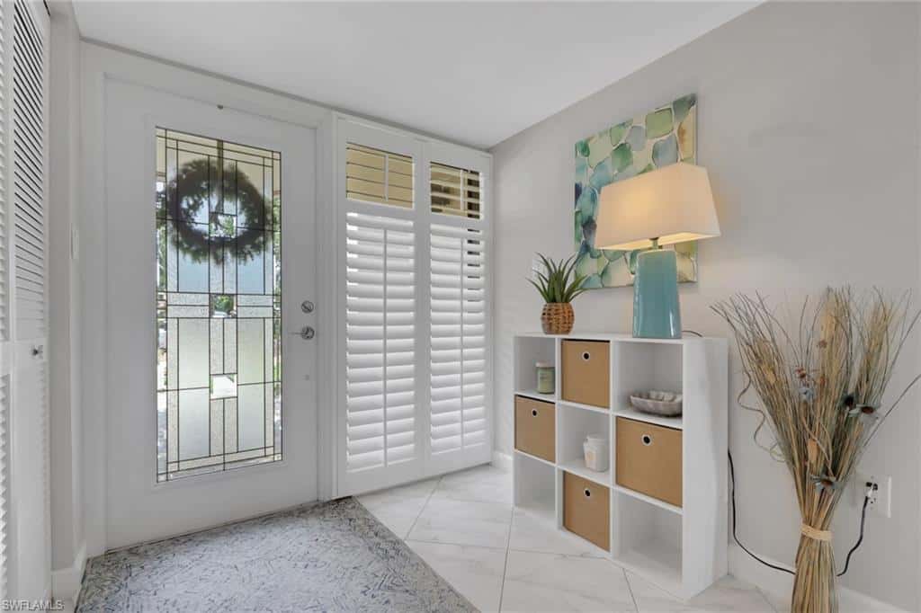 4611 Landings Dr, Fort Myers, photo 4