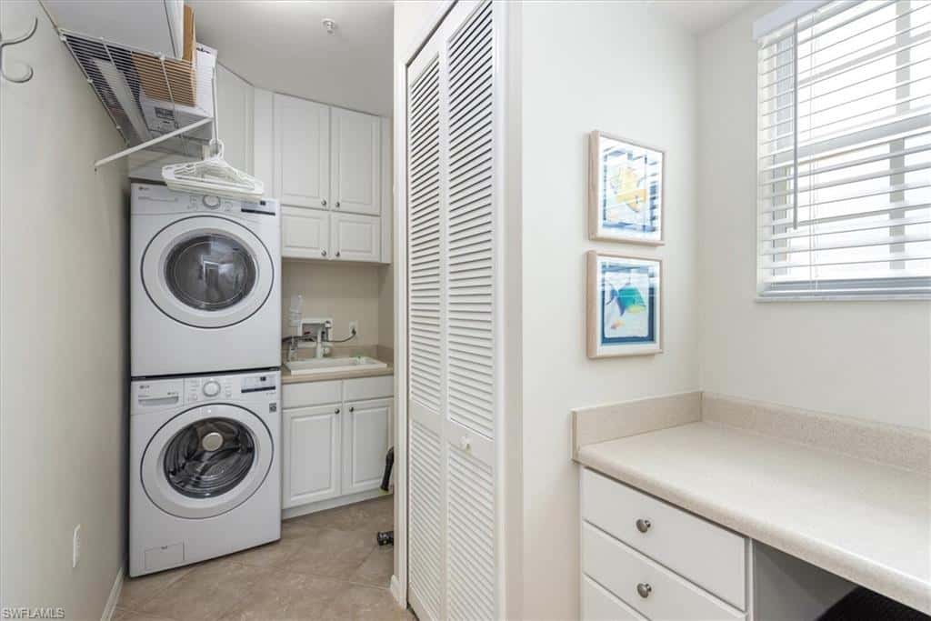1182 Sweetwater Ln #1807, Naples, photo 25