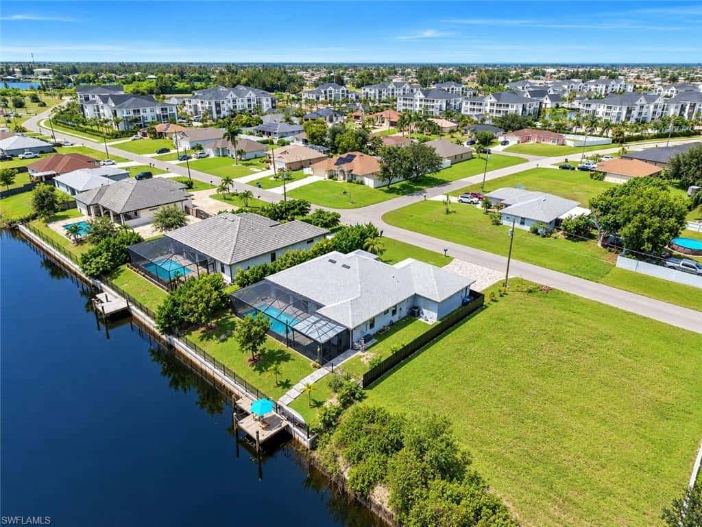 1412 4th Ln, Cape Coral, photo 5