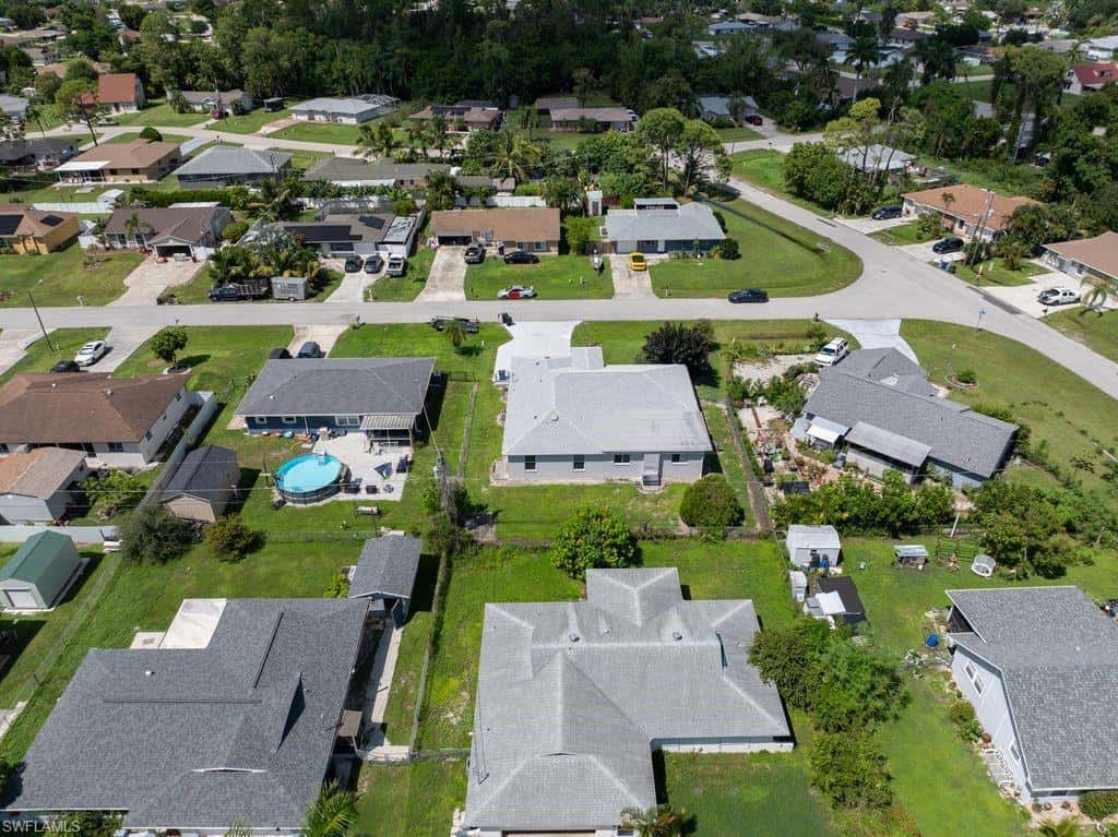 19005 Tampa Rd, Fort Myers, photo 32