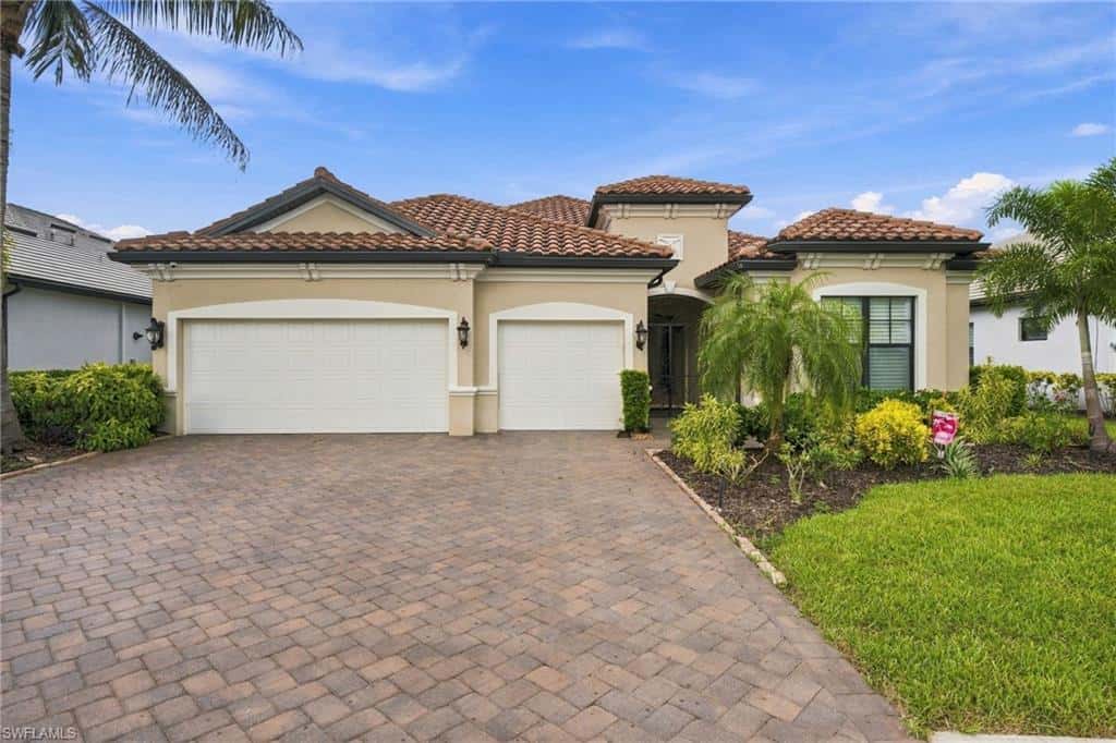 2324 Grenadines Way, Naples, photo 6