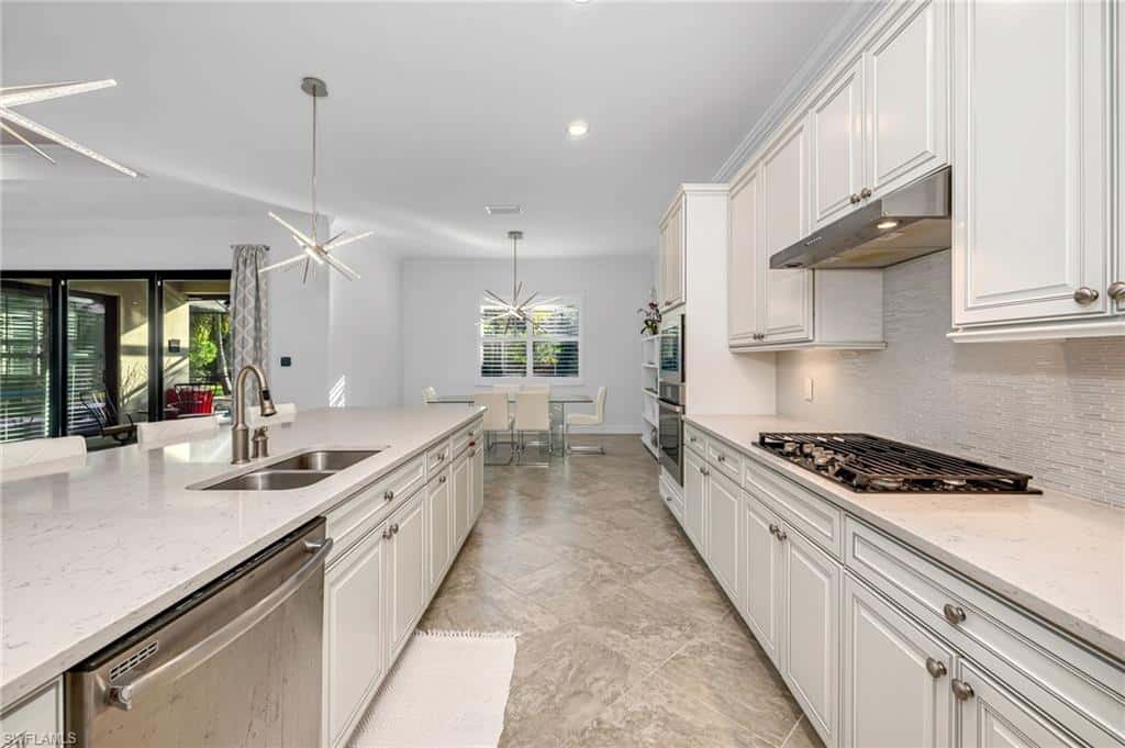2324 Grenadines Way, Naples, photo 13